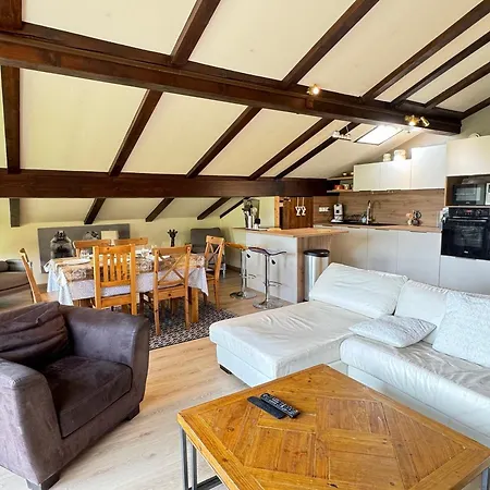 Cosy Avec Balcon, Wifi Et Garage Aux Gets - Fr-1-623-159